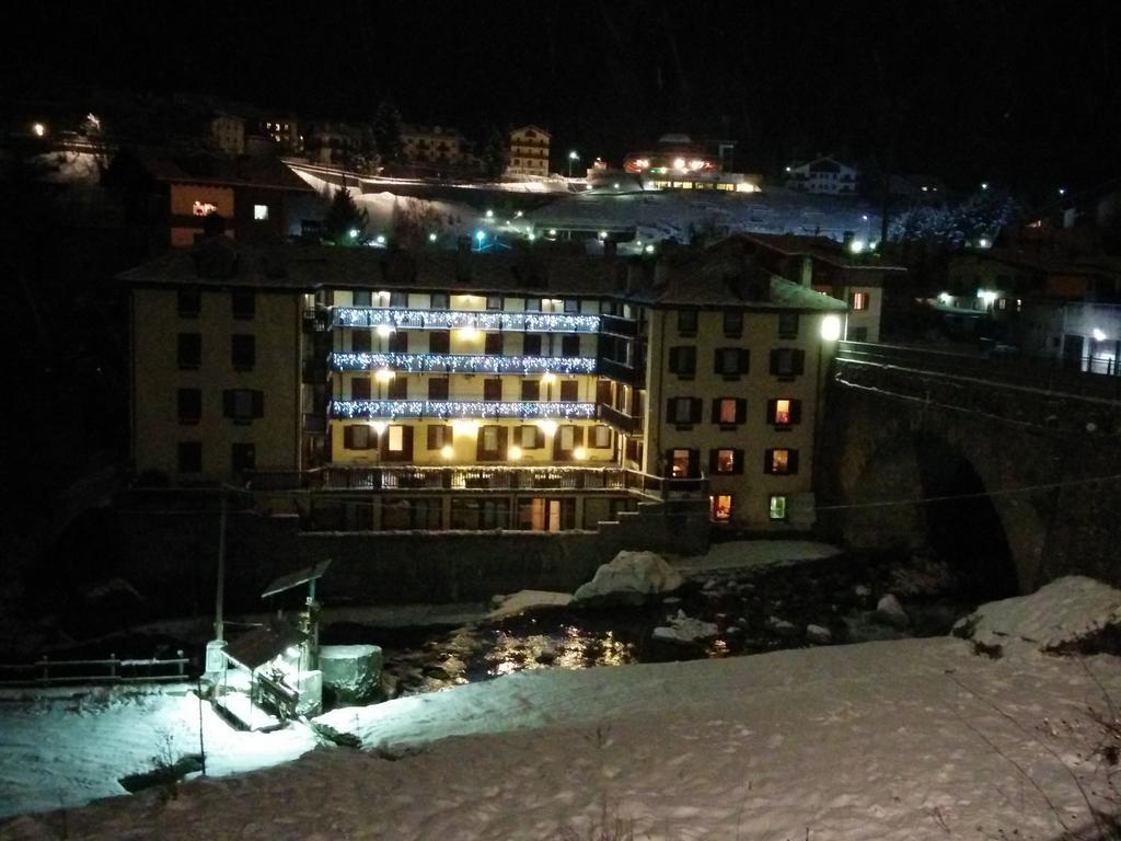 Hotel Tavernier Κουρμαγιέρ Εξωτερικό φωτογραφία