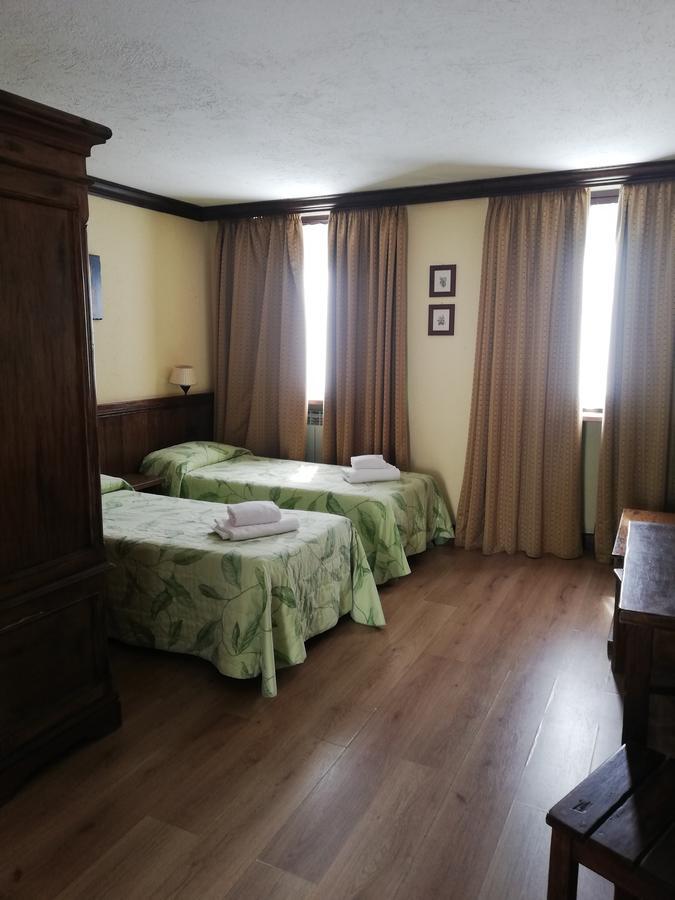 Hotel Tavernier Κουρμαγιέρ Εξωτερικό φωτογραφία